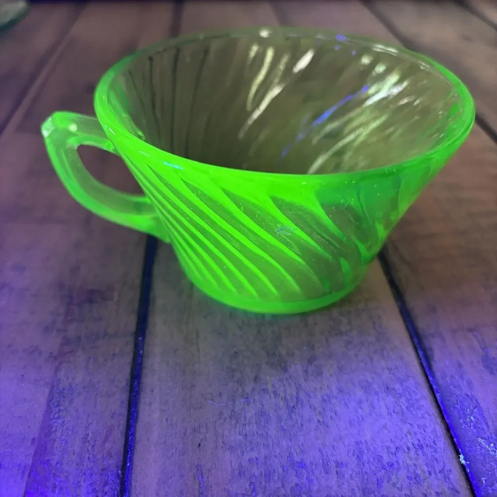 Anchor Hocking this product